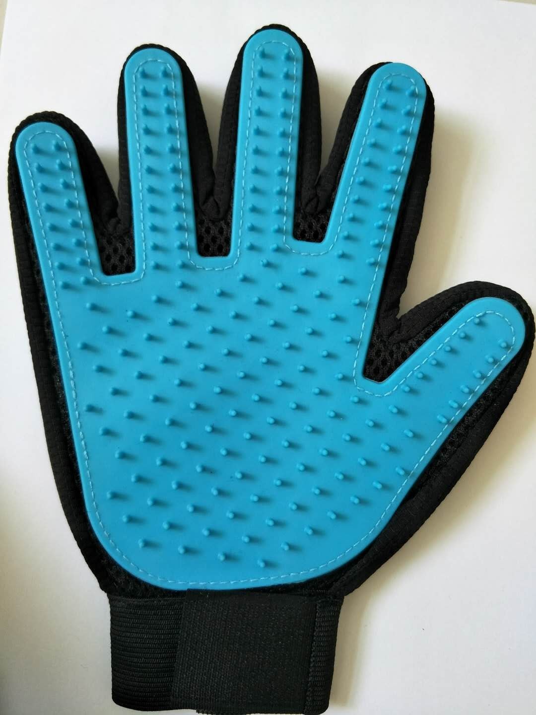 Pet Grooming Glove Brush