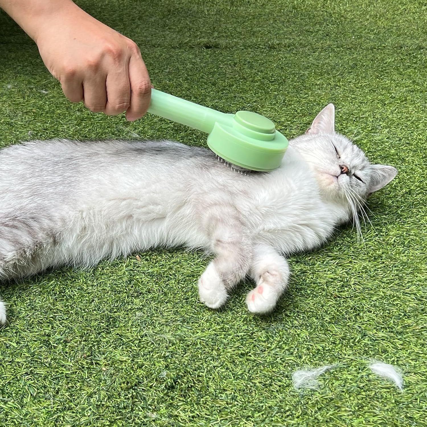 2-in-1 Grooming and Deshedding Brush