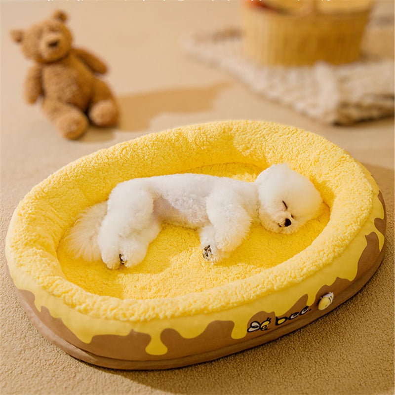 Four Seasons Warm Dog & Cat Bed